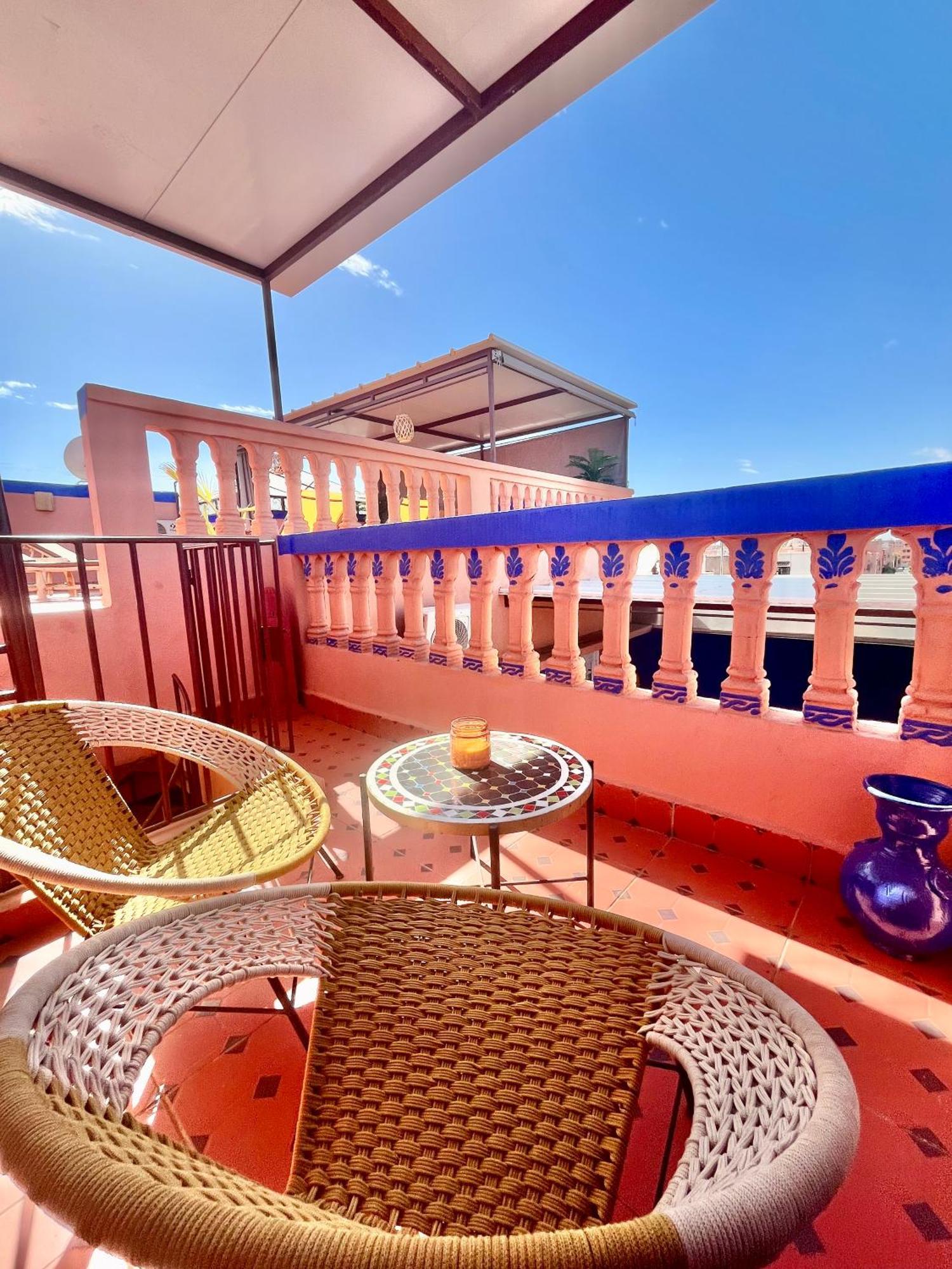 With Ac, Patio And Rooftop Climatise Avec Patio Et Toit Terrasse Appartement Marrakesh